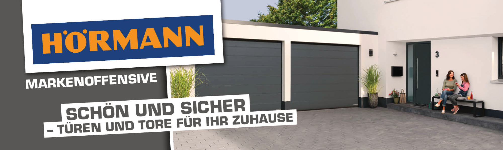 Einfahrt mit zwei Garagentoren - Türen und Tore für Ihr Zuhause